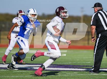 Thumbnail 1 in Windthorst vs. De Leon (UIL 2A Regional Playoff) photogallery.