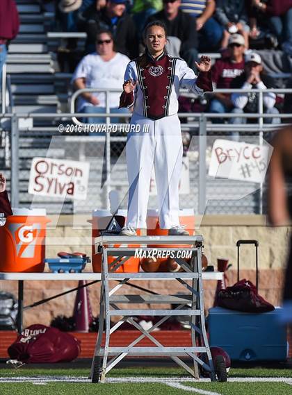 Thumbnail 1 in Windthorst vs. De Leon (UIL 2A Regional Playoff) photogallery.