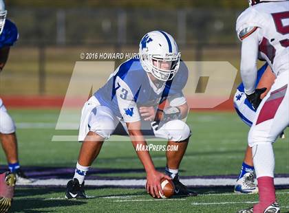 Thumbnail 1 in Windthorst vs. De Leon (UIL 2A Regional Playoff) photogallery.