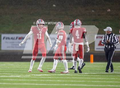 Thumbnail 3 in Baylor vs. Brentwood Academy (TSSAA 3A D2 Final) photogallery.