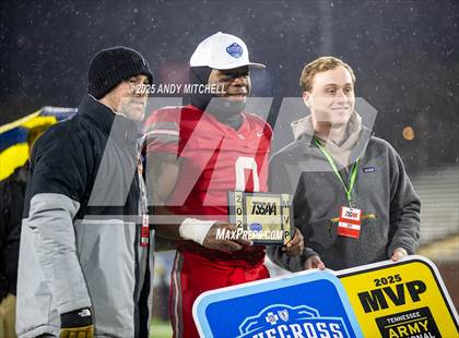 Thumbnail 1 in Baylor vs. Brentwood Academy (TSSAA 3A D2 Final) photogallery.