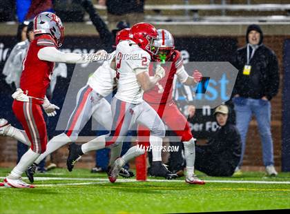 Thumbnail 3 in Baylor vs. Brentwood Academy (TSSAA 3A D2 Final) photogallery.