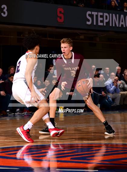 Thumbnail 1 in Iona Prep vs. Archbishop Stepinac (Crusader Classic) photogallery.