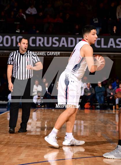 Thumbnail 3 in Iona Prep vs. Archbishop Stepinac (Crusader Classic) photogallery.