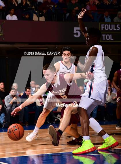 Thumbnail 1 in Iona Prep vs. Archbishop Stepinac (Crusader Classic) photogallery.