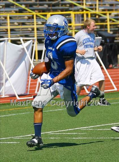 Thumbnail 2 in Scotts Valley vs. Capital Christian (Battle at the Capital) photogallery.