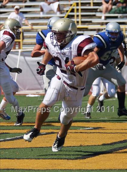 Thumbnail 3 in Scotts Valley vs. Capital Christian (Battle at the Capital) photogallery.
