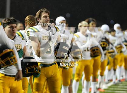 Thumbnail 2 in Richland vs Kennedy Catholic (WIAA 4A Round of 16) photogallery.