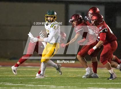 Thumbnail 3 in Richland vs Kennedy Catholic (WIAA 4A Round of 16) photogallery.
