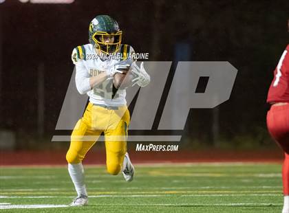 Thumbnail 3 in Richland vs Kennedy Catholic (WIAA 4A Round of 16) photogallery.