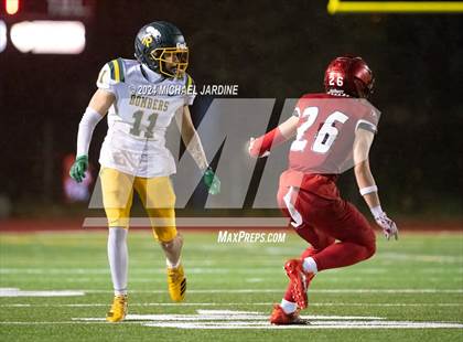 Thumbnail 2 in Richland vs Kennedy Catholic (WIAA 4A Round of 16) photogallery.