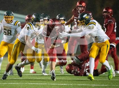 Thumbnail 3 in Richland vs Kennedy Catholic (WIAA 4A Round of 16) photogallery.