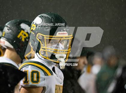 Thumbnail 1 in Richland vs Kennedy Catholic (WIAA 4A Round of 16) photogallery.