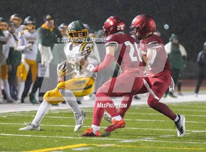 Thumbnail 1 in Richland vs Kennedy Catholic (WIAA 4A Round of 16) photogallery.