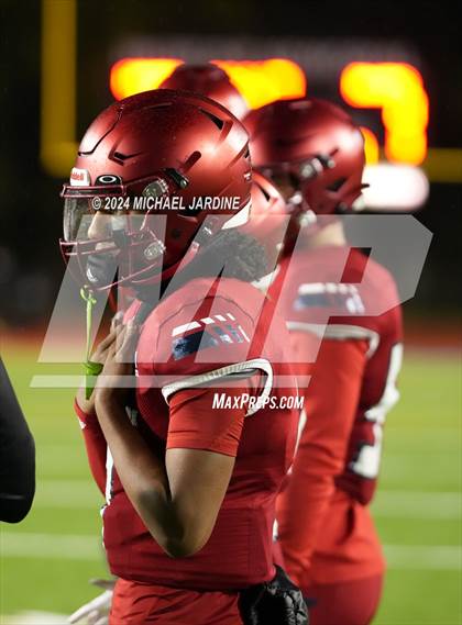 Thumbnail 3 in Richland vs Kennedy Catholic (WIAA 4A Round of 16) photogallery.