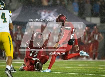 Thumbnail 1 in Richland vs Kennedy Catholic (WIAA 4A Round of 16) photogallery.