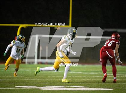 Thumbnail 3 in Richland vs Kennedy Catholic (WIAA 4A Round of 16) photogallery.