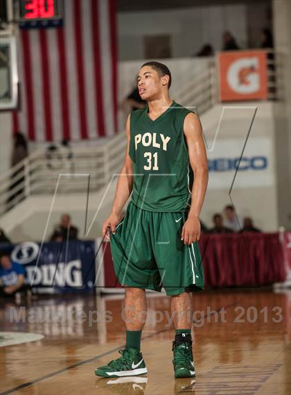 Thumbnail 1 in Long Beach Poly vs. Whitney Young (Spalding Hoophall Classic) photogallery.