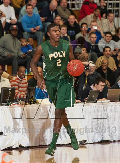 Thumbnail 3 in Long Beach Poly vs. Whitney Young (Spalding Hoophall Classic) photogallery.