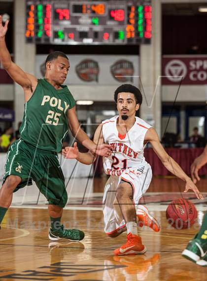 Thumbnail 3 in Long Beach Poly vs. Whitney Young (Spalding Hoophall Classic) photogallery.