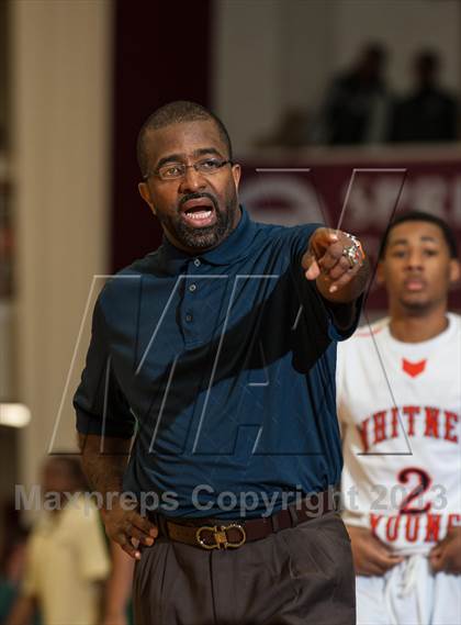 Thumbnail 1 in Long Beach Poly vs. Whitney Young (Spalding Hoophall Classic) photogallery.