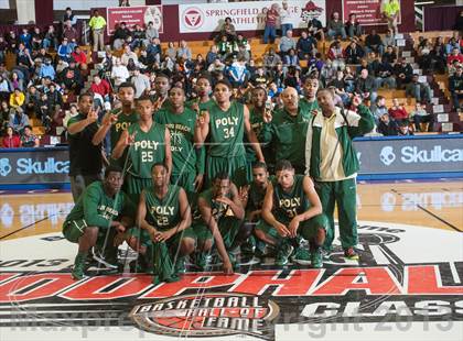 Thumbnail 2 in Long Beach Poly vs. Whitney Young (Spalding Hoophall Classic) photogallery.