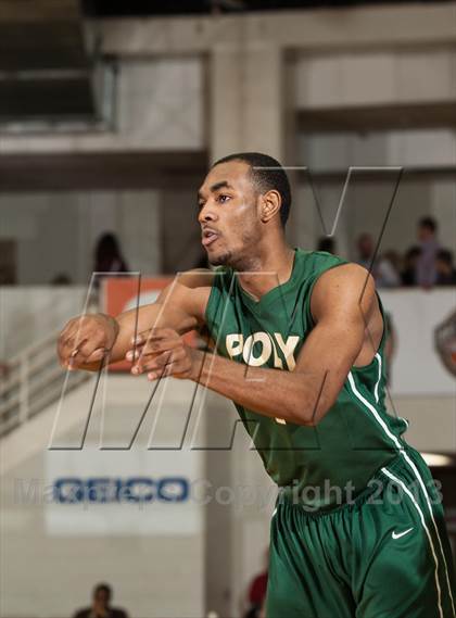 Thumbnail 1 in Long Beach Poly vs. Whitney Young (Spalding Hoophall Classic) photogallery.