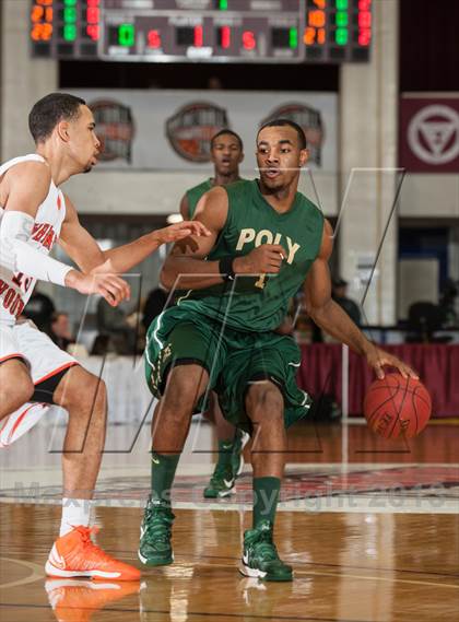 Thumbnail 3 in Long Beach Poly vs. Whitney Young (Spalding Hoophall Classic) photogallery.