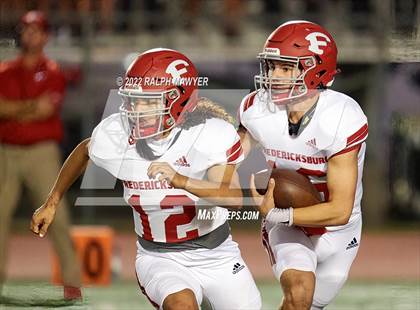 Thumbnail 2 in Fredericksburg @ Boerne photogallery.