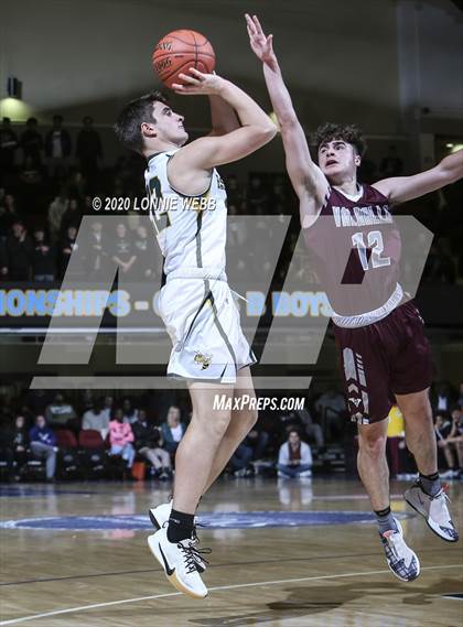 Thumbnail 3 in Valhalla vs. Hastings (Section 1 Class B Final) photogallery.