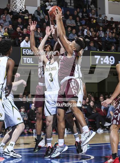 Thumbnail 3 in Valhalla vs. Hastings (Section 1 Class B Final) photogallery.
