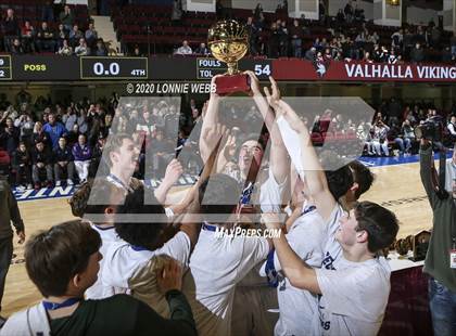 Thumbnail 3 in Valhalla vs. Hastings (Section 1 Class B Final) photogallery.