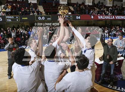 Thumbnail 2 in Valhalla vs. Hastings (Section 1 Class B Final) photogallery.