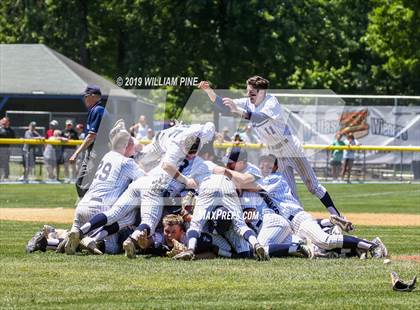 Thumbnail 2 in Suffern vs. Kingston (NYSPHSAA Class AA Regional Final) photogallery.