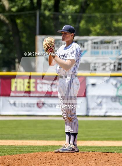 Thumbnail 2 in Suffern vs. Kingston (NYSPHSAA Class AA Regional Final) photogallery.
