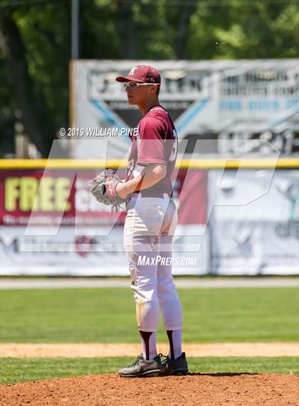 Thumbnail 2 in Suffern vs. Kingston (NYSPHSAA Class AA Regional Final) photogallery.