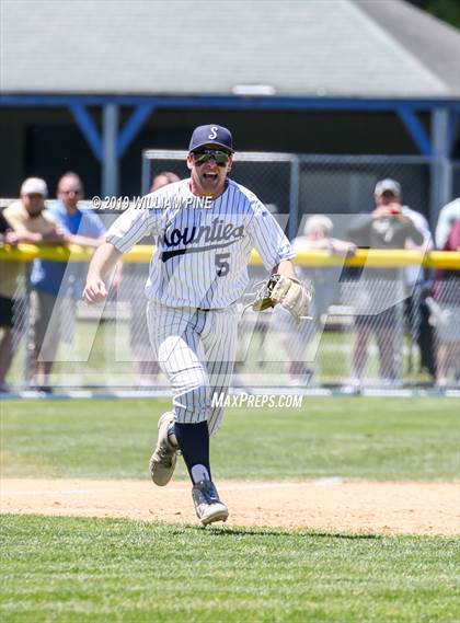 Thumbnail 2 in Suffern vs. Kingston (NYSPHSAA Class AA Regional Final) photogallery.
