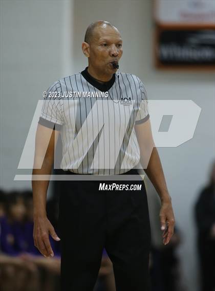 Thumbnail 3 in Dumas vs. Manila (AAA 3A Semifinal) photogallery.