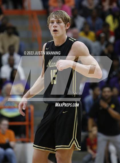 Thumbnail 2 in Dumas vs. Manila (AAA 3A Semifinal) photogallery.