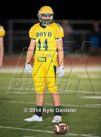 Thumbnail 3 in Boyd @ Ponder photogallery.