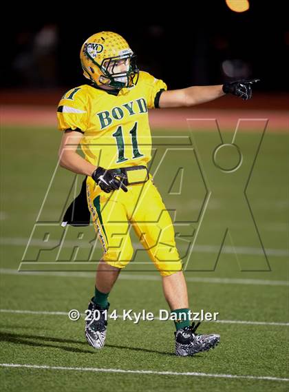 Thumbnail 2 in Boyd @ Ponder photogallery.