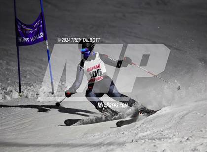 Thumbnail 3 in MCPSAC Hunt Hollow Giant Slalom photogallery.