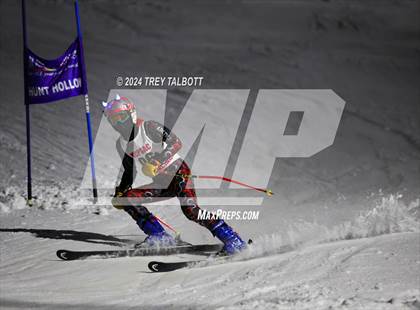 Thumbnail 2 in MCPSAC Hunt Hollow Giant Slalom photogallery.