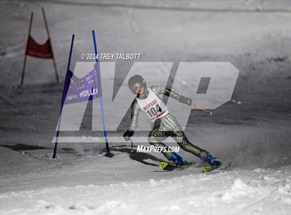 Thumbnail 3 in MCPSAC Hunt Hollow Giant Slalom photogallery.
