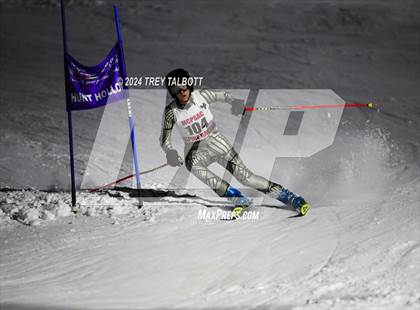 Thumbnail 3 in MCPSAC Hunt Hollow Giant Slalom photogallery.