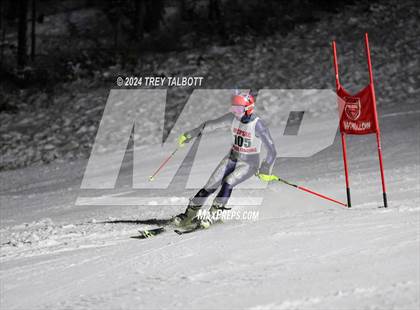 Thumbnail 3 in MCPSAC Hunt Hollow Giant Slalom photogallery.