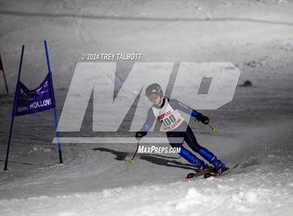 Thumbnail 3 in MCPSAC Hunt Hollow Giant Slalom photogallery.