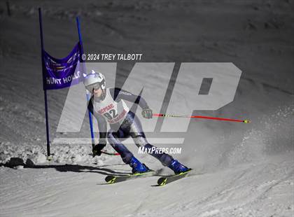 Thumbnail 2 in MCPSAC Hunt Hollow Giant Slalom photogallery.