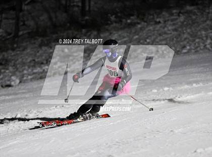 Thumbnail 2 in MCPSAC Hunt Hollow Giant Slalom photogallery.