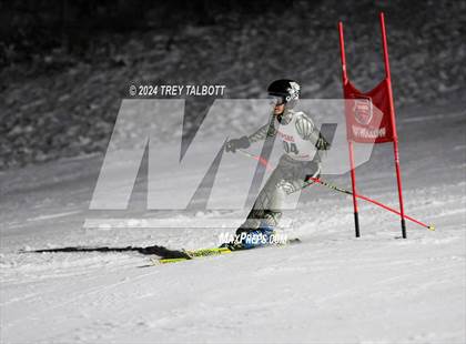 Thumbnail 2 in MCPSAC Hunt Hollow Giant Slalom photogallery.